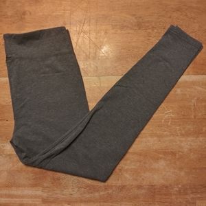 Grey yoga pants